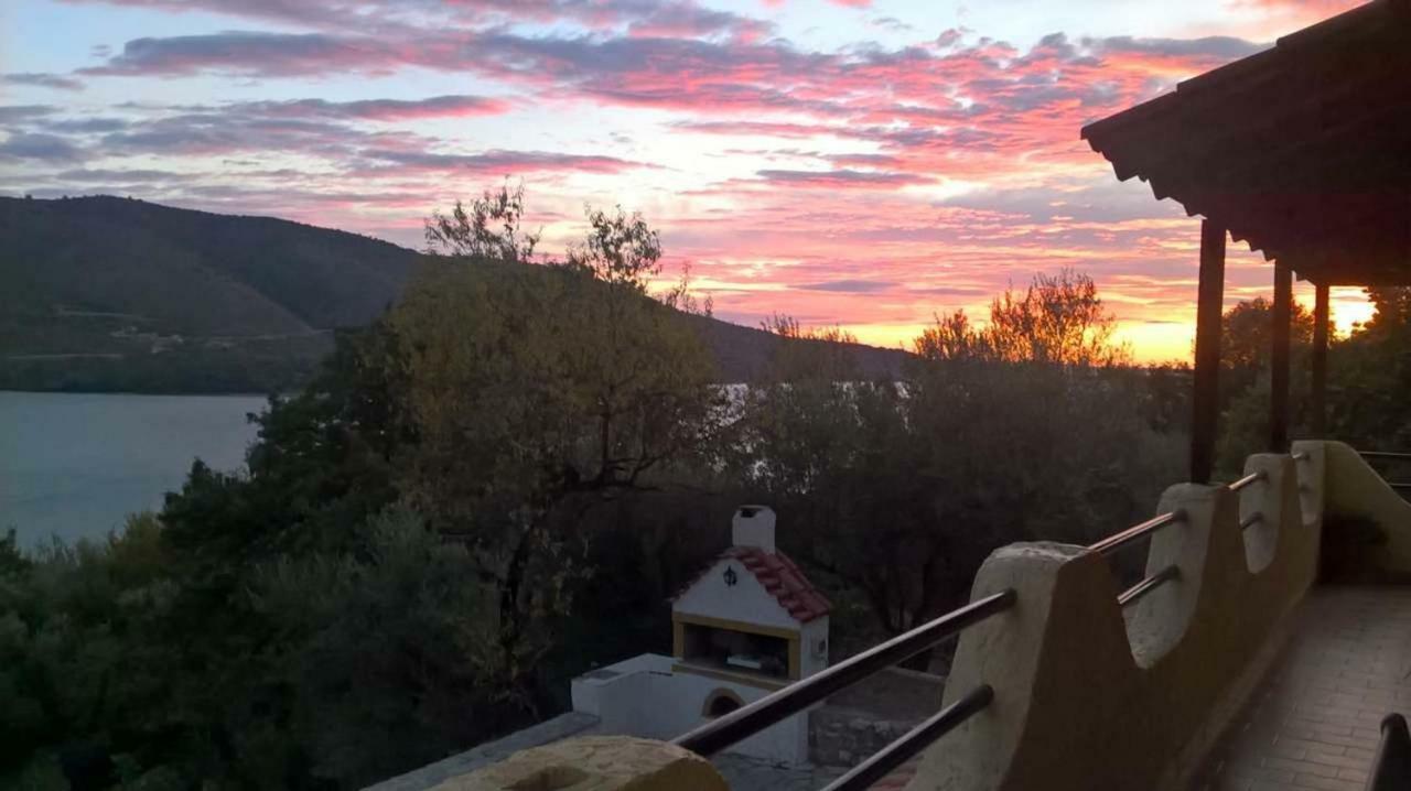 Amazing View Home Plataria Buitenkant foto